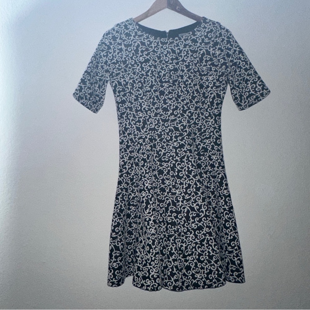 Danny & Nicole Black and White A-line Mini Dress